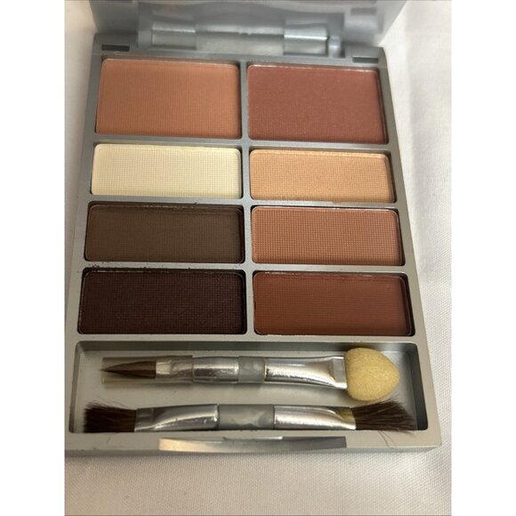 Models Prefer palette w/ 2 Blush 6Eyeshadow 8 cream lipsticks #2 nede-red shades - Picture 8 of 12